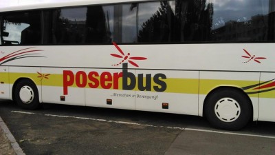 PoserBus.jpg